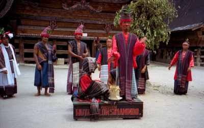 Sigale-Gale Khas Danau Toba