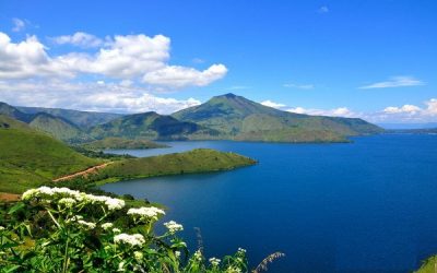 8 Pulau Eksotis di Danau Toba
