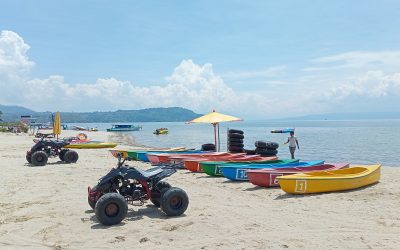 Wahana Permainan Air Di Pantai Lumban Bulbul