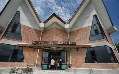 Creative Hub Samosir di Pantai Situngkir