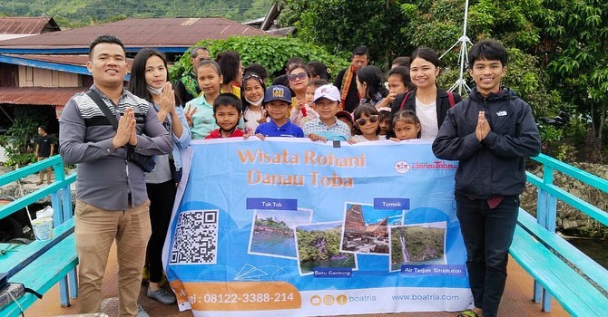 WISATA ROHANI, WELLNESS TOURISM DI DANAU TOBA