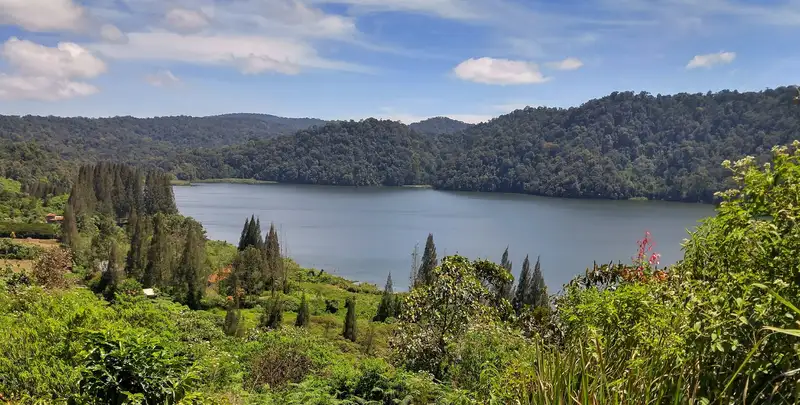 Mengintip Pesona Danau Lau Kawar