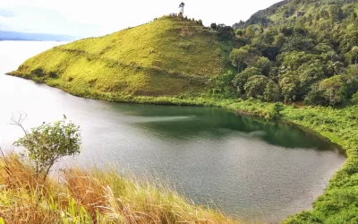 Panorama Keindahan Bukit Sipolha