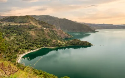Bukit Tarabunga: Destinasi Wisata Alam dan Budaya di Tepi Danau Toba